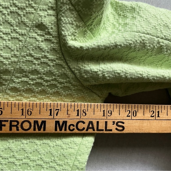 Nina Mclemore textured apple green cuffed silk lined blazer Sz 4 - Picture 5 of 8
